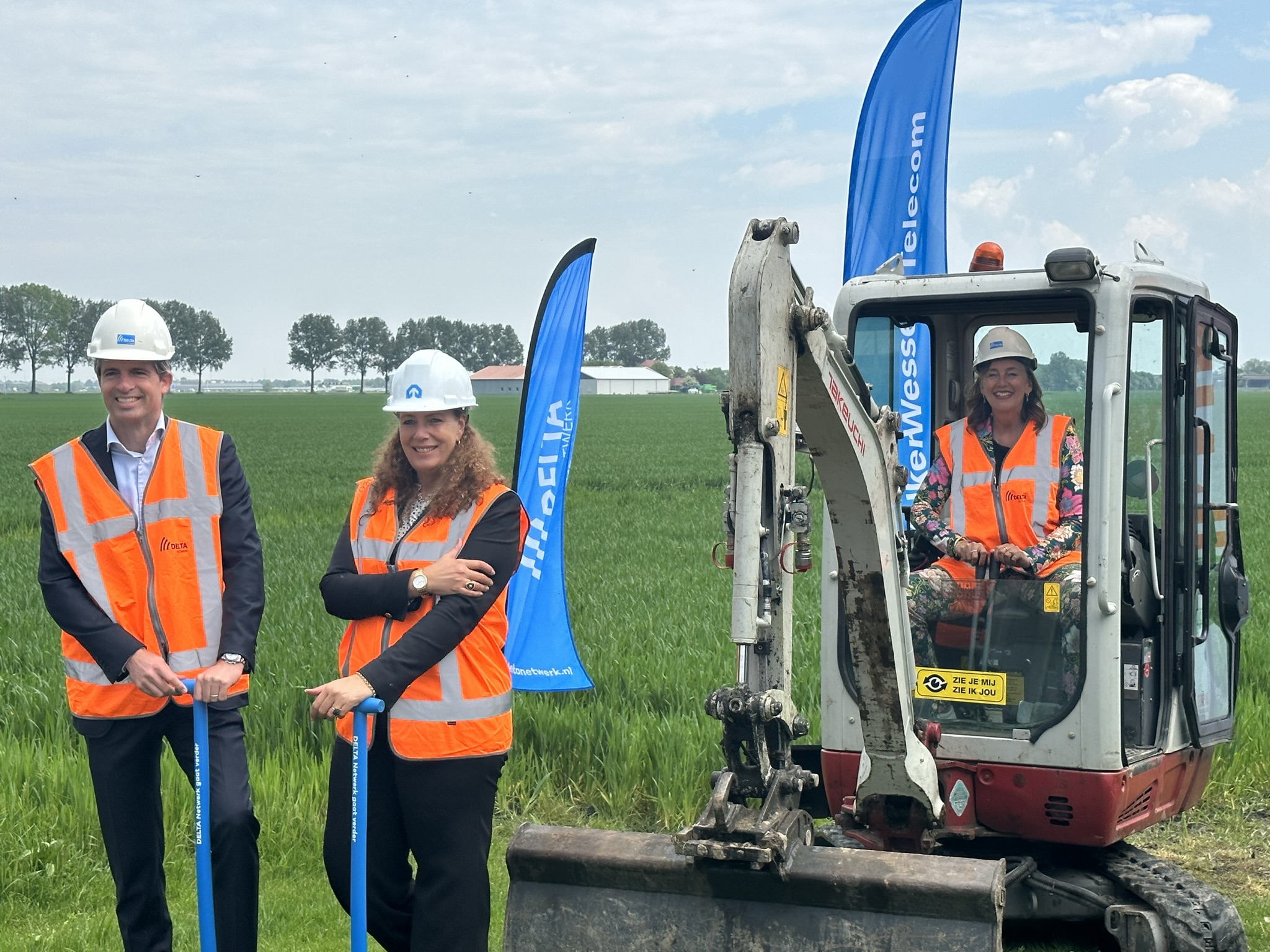 230512 Haarlemmermeer Schop in de grond.JPEG